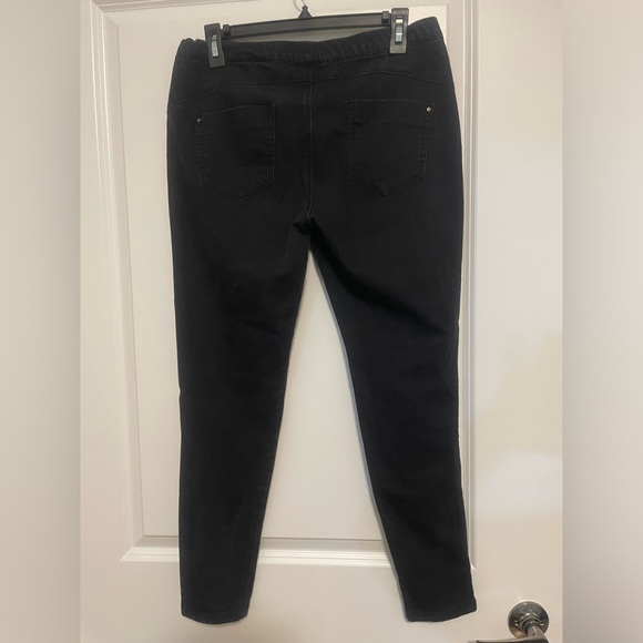 2/$25 🎉 DENIM & CO black jeggings size 12 - Picture 1 of 6